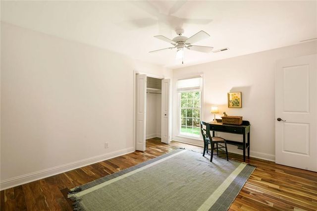 5680 Lake Forrest Drive NW, Sandy Springs, GA 30342