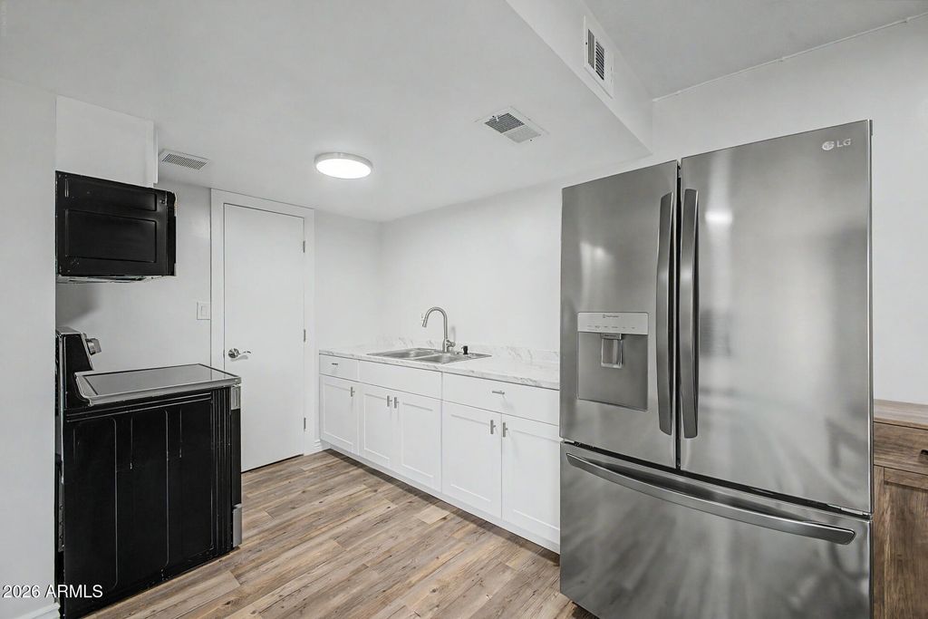 4244 S 46TH Place, Phoenix, AZ 85040 — photo 5