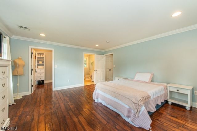 38 Valley View Ave, Summit City, NJ 07901