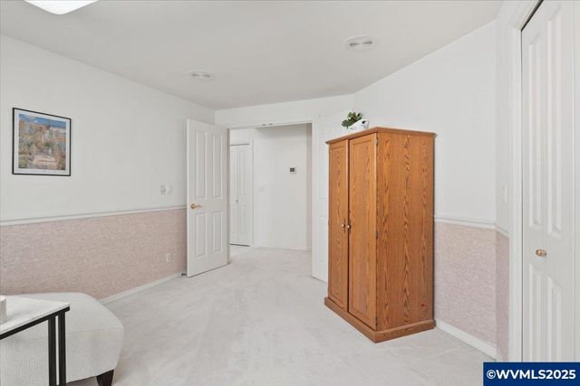 6359 Crampton Dr N Dr, Keizer, OR 97303