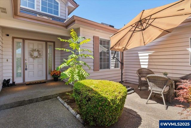 6359 Crampton Dr N Dr, Keizer, OR 97303