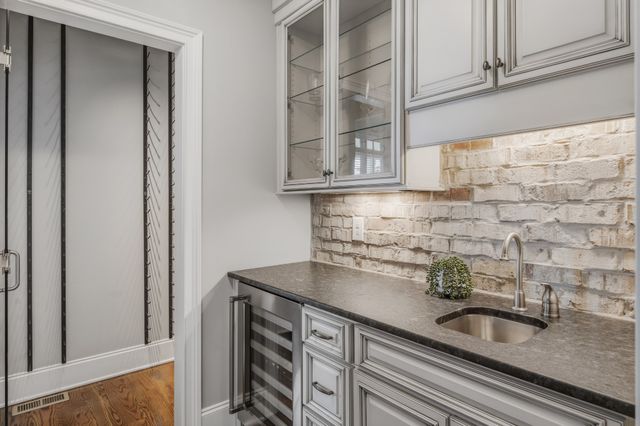 1802 Morgan Farms Way, Brentwood, TN 37027