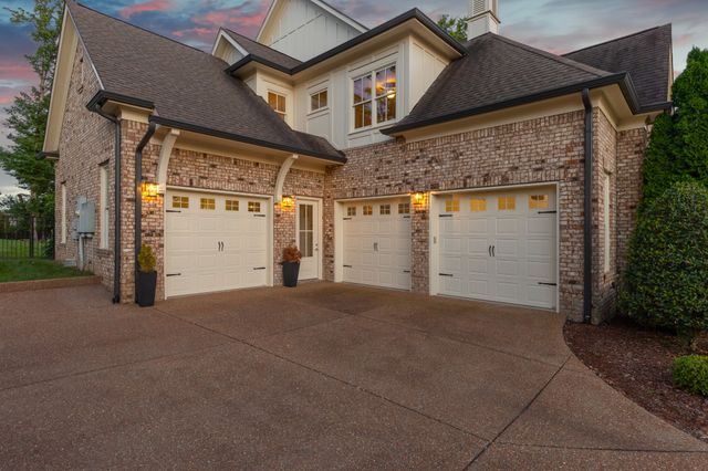 1802 Morgan Farms Way, Brentwood, TN 37027