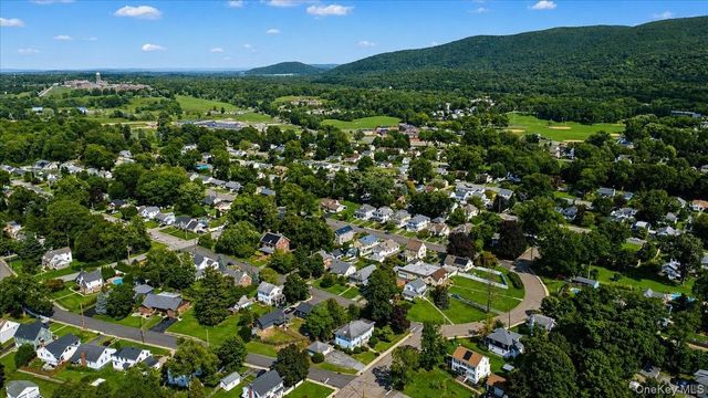 35 Orchard Place, Beacon, NY 12508