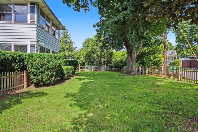 35 Orchard Place, Beacon, NY 12508