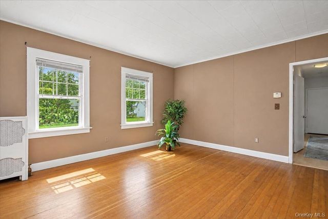 35 Orchard Place, Beacon, NY 12508