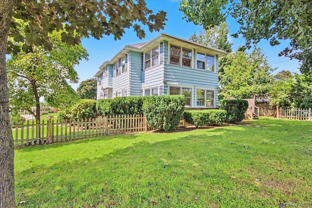 35 Orchard Place, Beacon, NY 12508 — photo 4