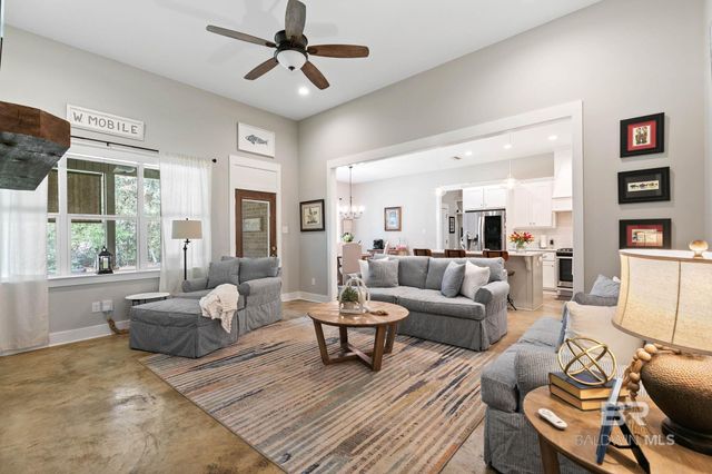 4243 Oak Court N, Mobile, AL 36695