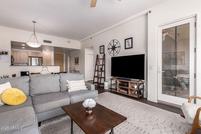 16 W ENCANTO Boulevard 514, Phoenix, AZ 85003
