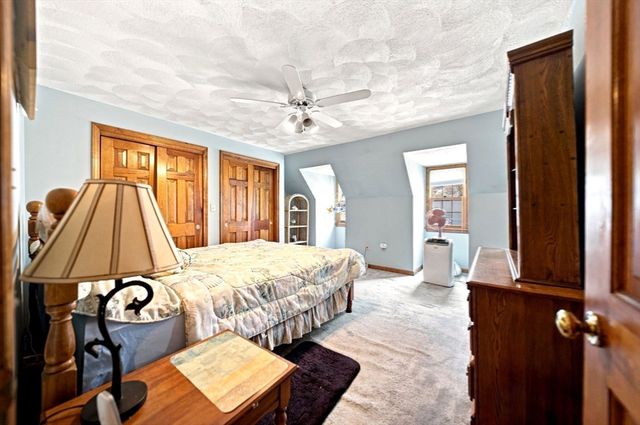 754 Wellman Ave 754, Chelmsford, MA 01863