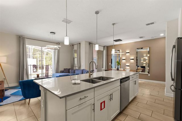374 OCEAN COURSE AVENUE, Davenport, FL 33896