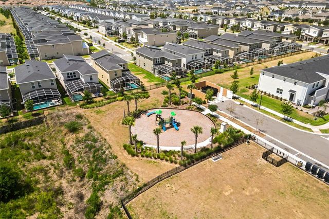 374 OCEAN COURSE AVENUE, Davenport, FL 33896