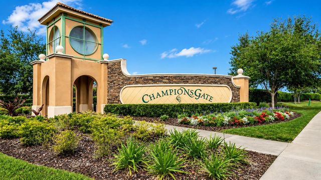 374 OCEAN COURSE AVENUE, Davenport, FL 33896