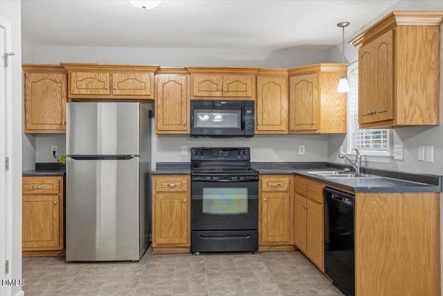 633 Sunray Drive, Clayton, NC 27520