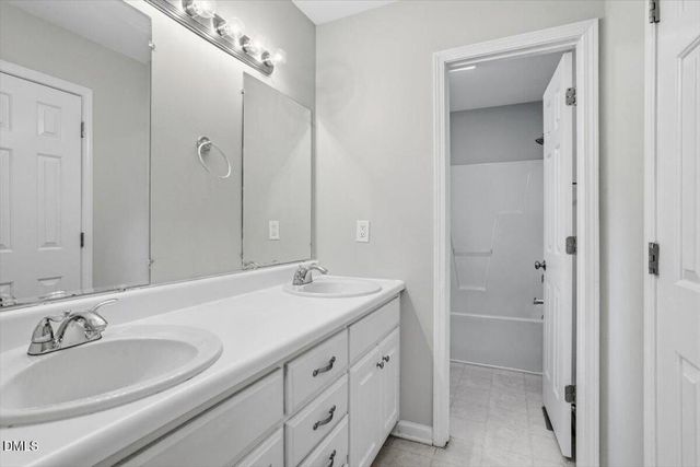 633 Sunray Drive, Clayton, NC 27520