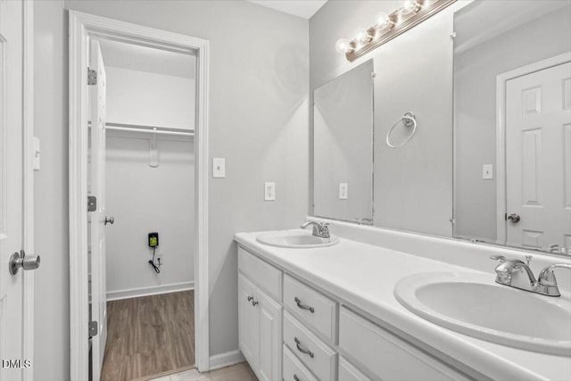 633 Sunray Drive, Clayton, NC 27520