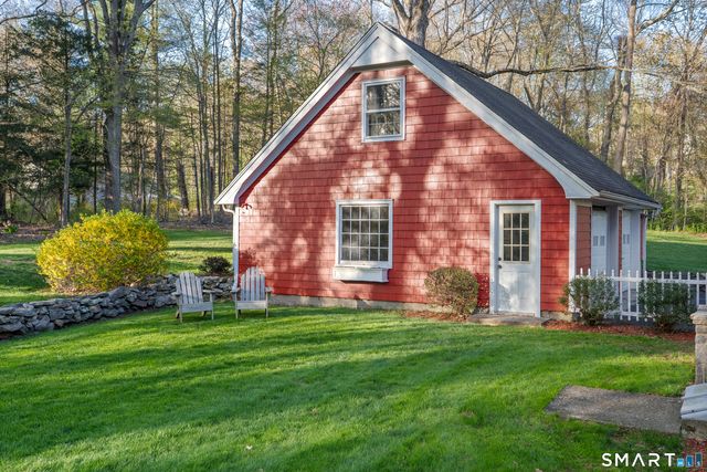 27 Valley Road, Shelton, CT 06484