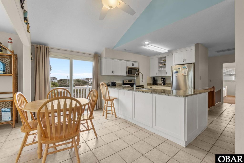 Image 14 of property listing at 1112 Morris Drive Lot 709, Corolla, NC 27927