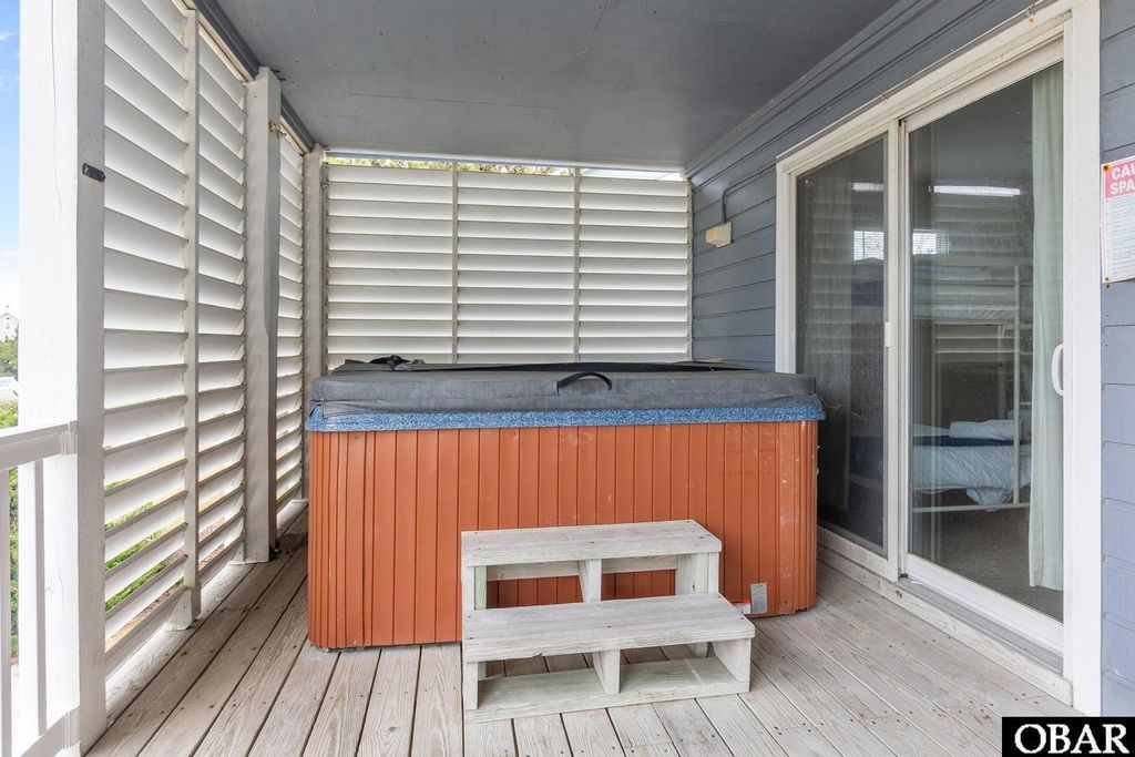 Image 7 of property listing at 1112 Morris Drive Lot 709, Corolla, NC 27927