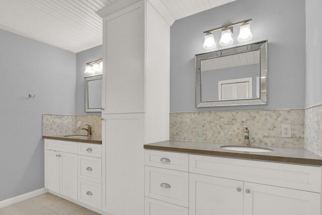 3739 Lighthouse Drive, Palm Beach Gardens, FL 33410