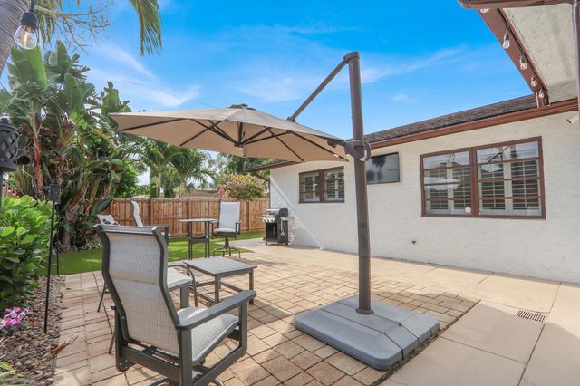3739 Lighthouse Drive, Palm Beach Gardens, FL 33410