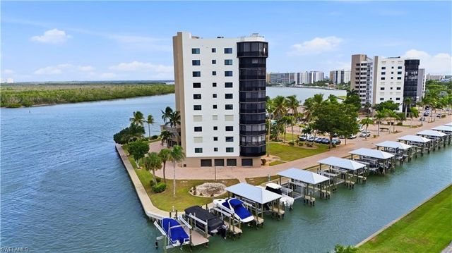 4265 Bay Beach LN 926, Fort Myers Beach, FL 33931