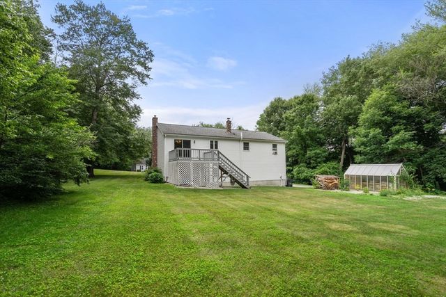 42 Jessica Way, Northbridge, MA 01534