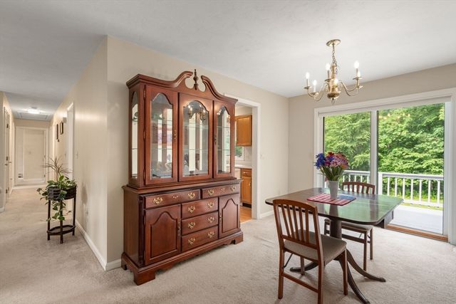 42 Jessica Way, Northbridge, MA 01534