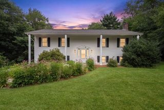 42 Jessica Way, Northbridge, MA 01534