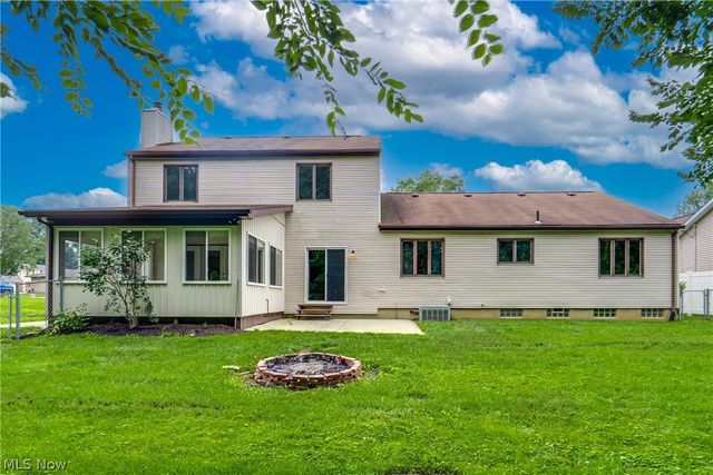 369 Homewood Avenue, Akron, OH 44312