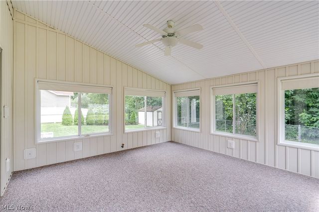 369 Homewood Avenue, Akron, OH 44312