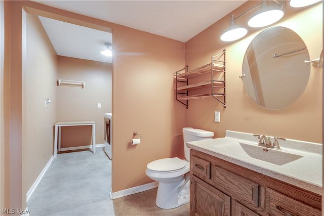 369 Homewood Avenue, Akron, OH 44312