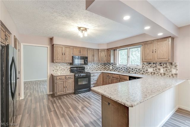 369 Homewood Avenue, Akron, OH 44312