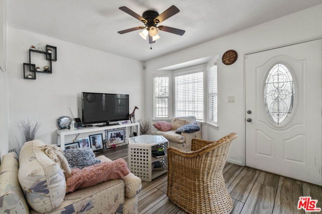 1414 W 54th Street, Los Angeles, CA 90062