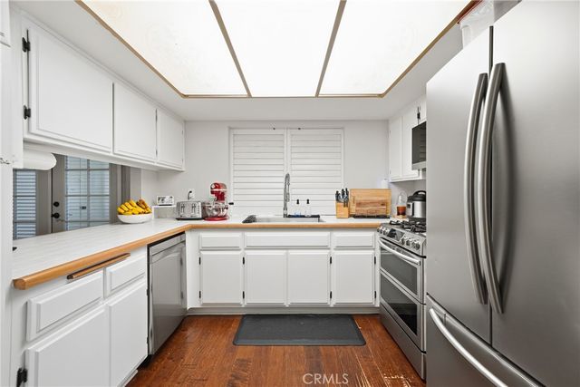 1505 Canterbury, Redlands, CA 92374