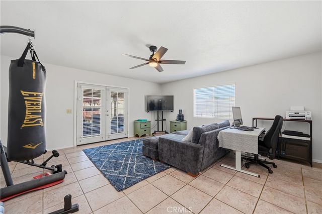 1505 Canterbury, Redlands, CA 92374