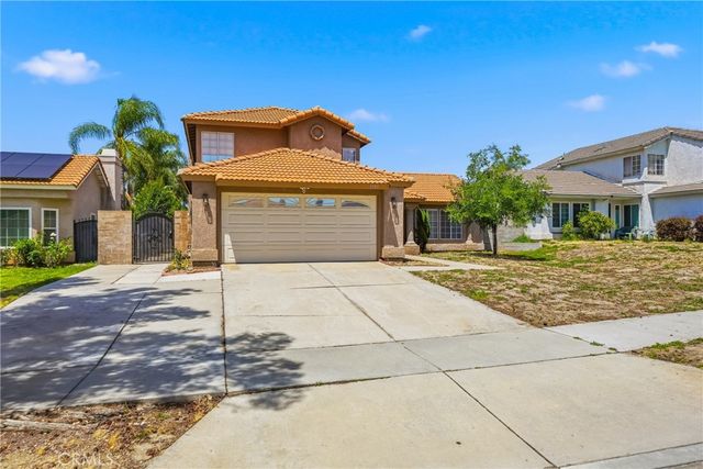 1505 Canterbury, Redlands, CA 92374