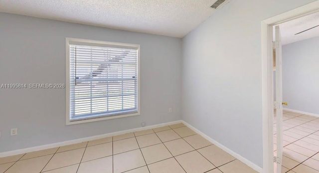 9481 W Fern Ln, Miramar, FL 33025