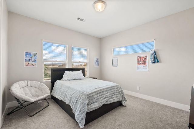 6527 Trestle Glen Road NW, Albuquerque, NM 87120