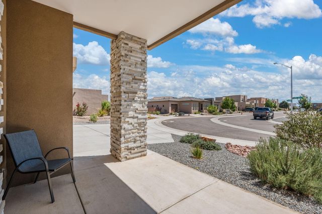 6527 Trestle Glen Road NW, Albuquerque, NM 87120