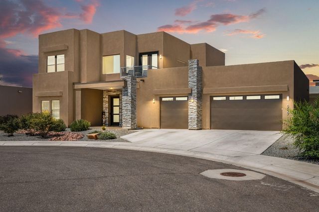 6527 Trestle Glen Road NW, Albuquerque, NM 87120