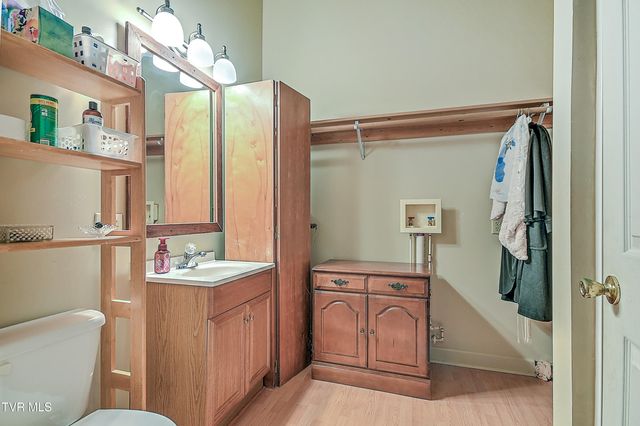 19407 Bethel Road, Abingdon, VA 24211