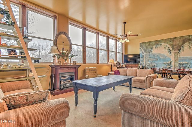 19407 Bethel Road, Abingdon, VA 24211