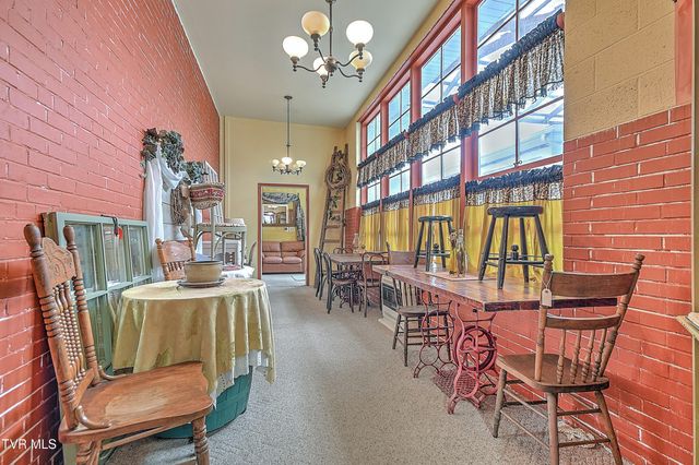 19407 Bethel Road, Abingdon, VA 24211