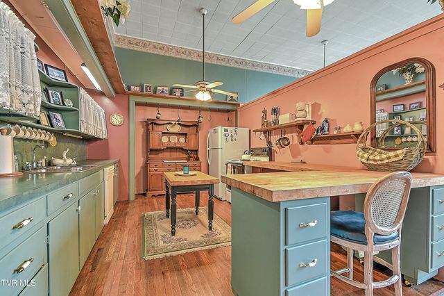 19407 Bethel Road, Abingdon, VA 24211