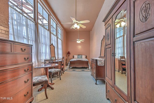 19407 Bethel Road, Abingdon, VA 24211