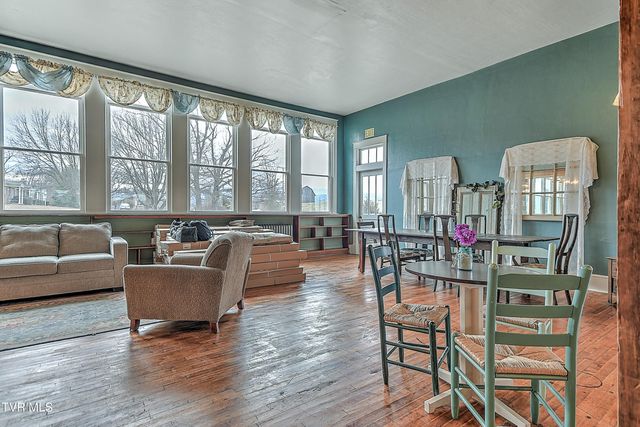 19407 Bethel Road, Abingdon, VA 24211