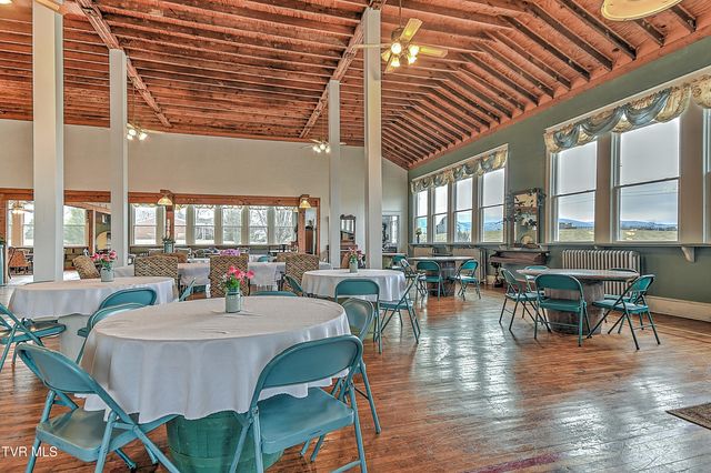 19407 Bethel Road, Abingdon, VA 24211