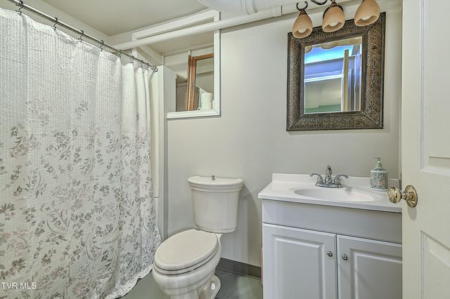 19407 Bethel Road, Abingdon, VA 24211