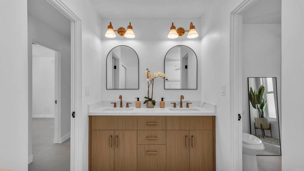 Image 18 of property listing at 1111 S San Joaquin Drive, Palm Springs, CA 92264